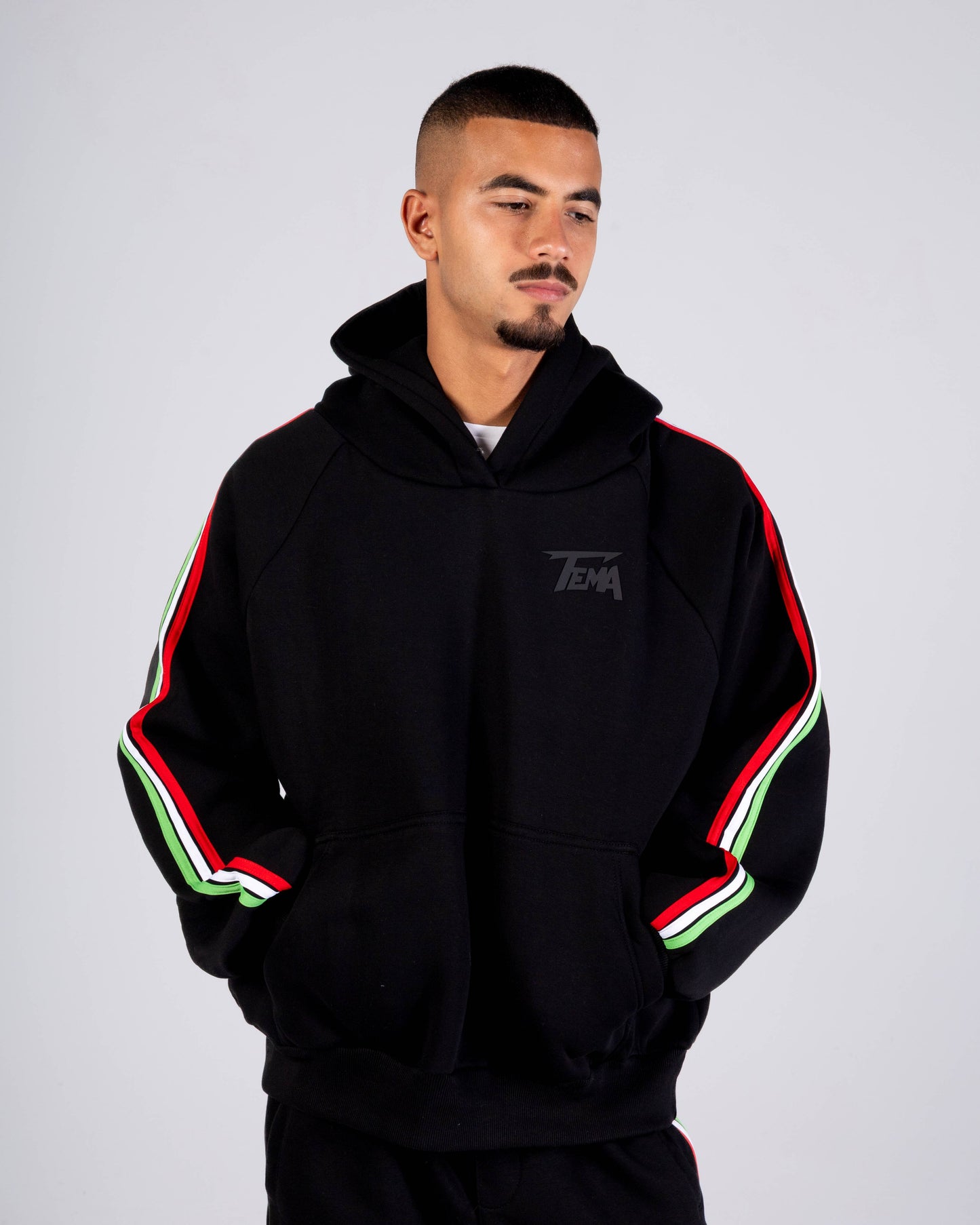 "Iconica " Black Hoodie